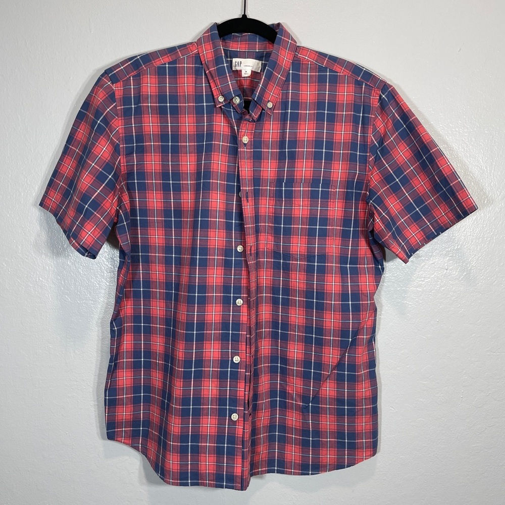 GAP Short Sleeve Plaid Button Down - Medium